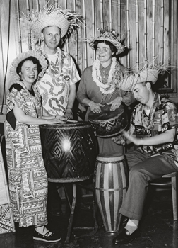 "Americans go native", späte 1950er Jahre (Foto: © Sven Kirsten/TASCHEN)